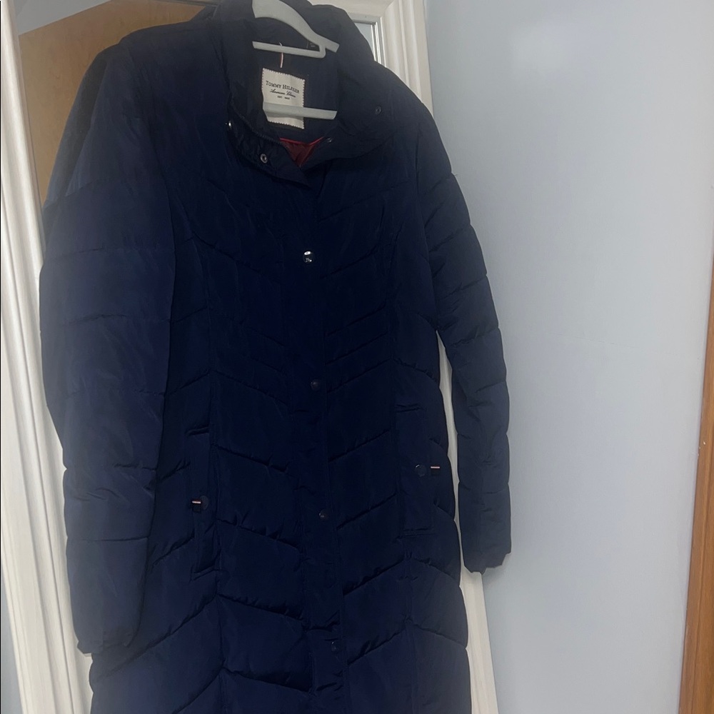Tommy Hilfiger Women's Dark Blue Puffer Jacket